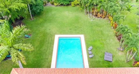 6950 SW 97th Avenue Miami FL 33173