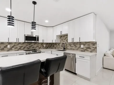 400 NW 30th Court Wilton Manors FL 33311