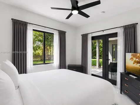 400 NW 30th Court Wilton Manors FL 33311