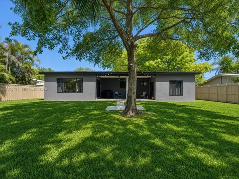 400 NW 30th Court Wilton Manors FL 33311