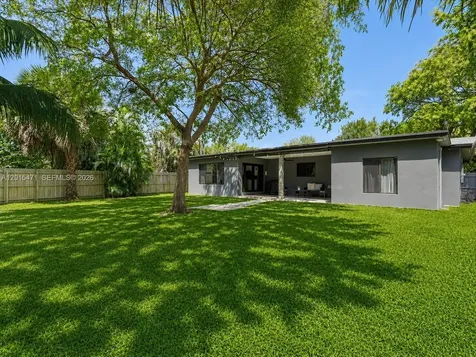 400 NW 30th Court Wilton Manors FL 33311