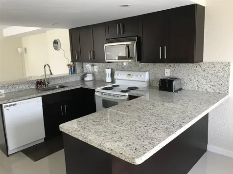 15450 SW 85th Terrace Miami FL 33193