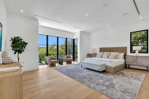 1220 S Alhambra Circle Coral Gables FL 33146