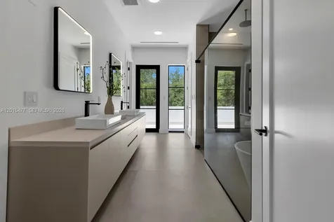1220 S Alhambra Circle Coral Gables FL 33146
