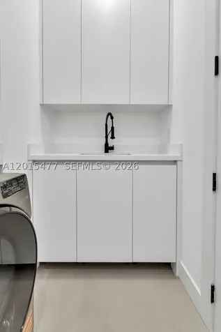 1220 S Alhambra Circle Coral Gables FL 33146