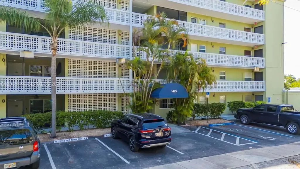1425 Arthur Street Hollywood FL 33020