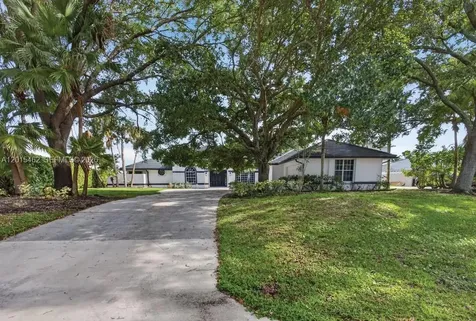 19558 Red Gum Trail Jupiter FL 33458