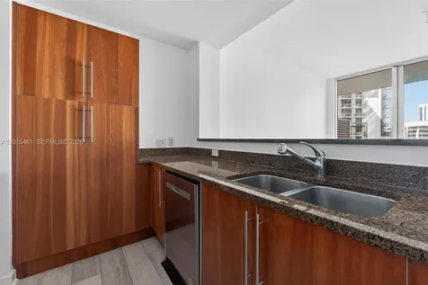 300 S Biscayne Boulevard Miami FL 33131