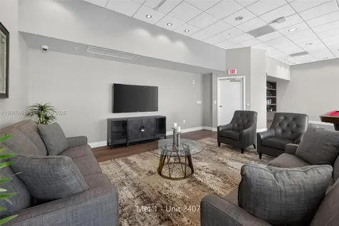 300 S Biscayne Boulevard Miami FL 33131