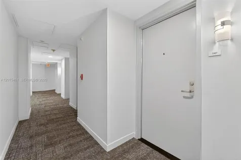 300 S Biscayne Boulevard Miami FL 33131