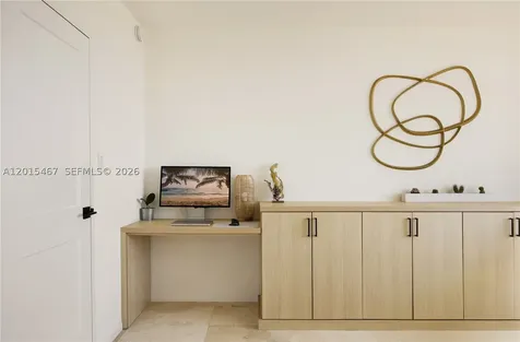 1200 West Avenue Miami Beach FL 33139