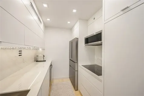 1200 West Avenue Miami Beach FL 33139