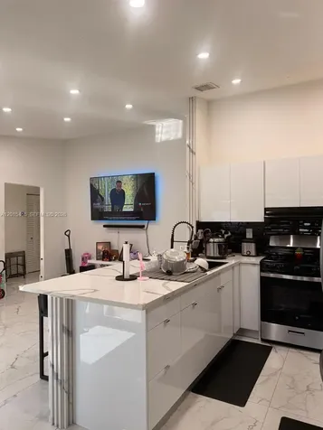 15046 SW 148th Place Miami FL 33196