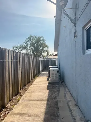 15046 SW 148th Place Miami FL 33196