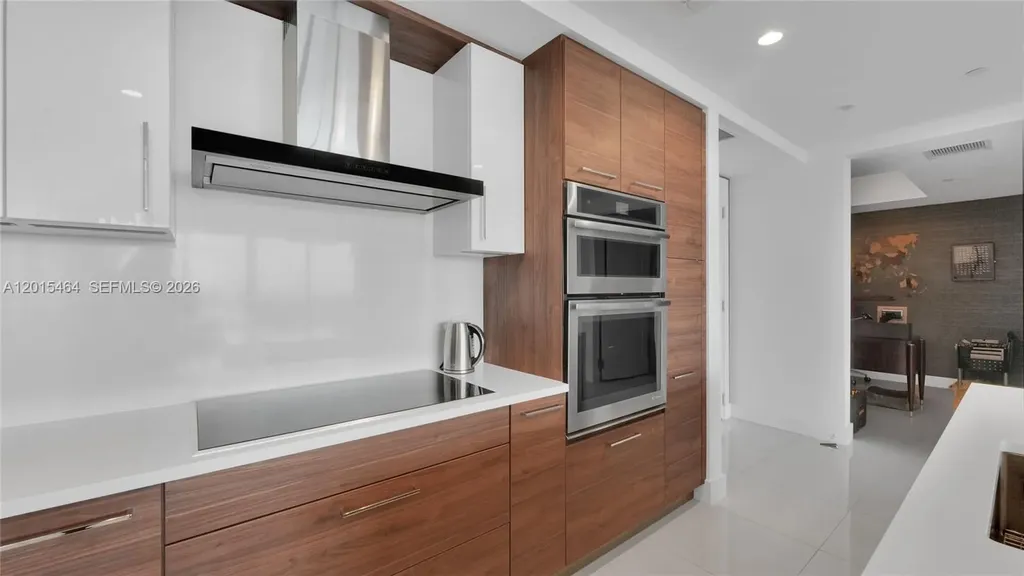 100 E Las Olas Boulevard Fort Lauderdale FL 33301
