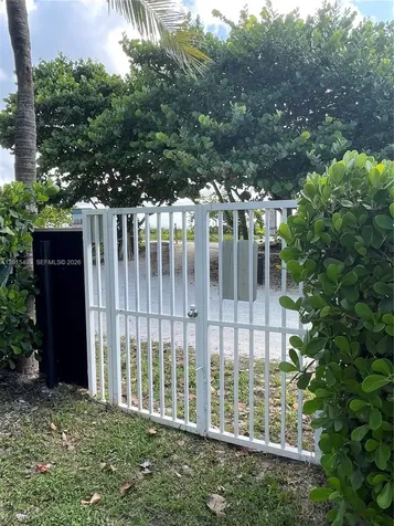 9195 Collins Avenue Surfside FL 33154