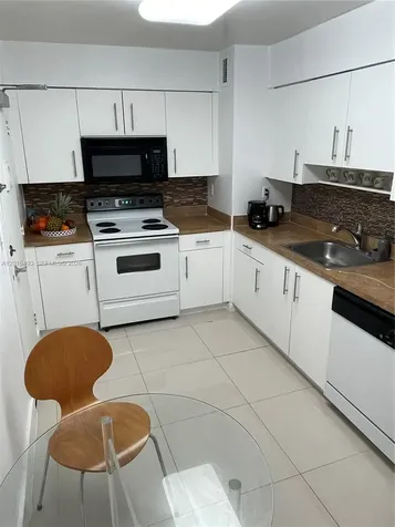 9195 Collins Avenue Surfside FL 33154