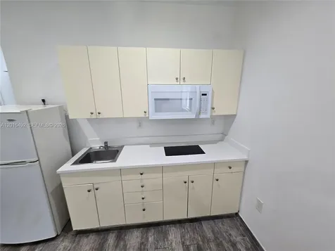 1345 Pennsylvania Avenue Miami Beach FL 33139
