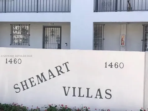 1460 N 43rd Place Hialeah FL 33012