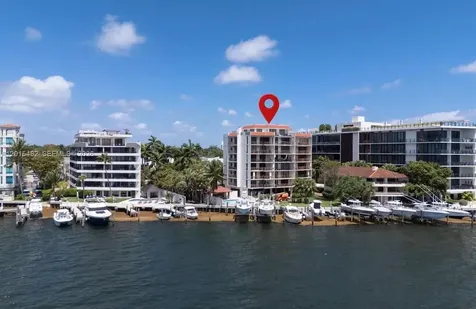 1632 S Bayshore Court Miami FL 33133