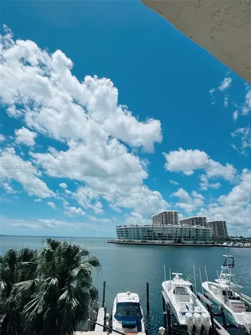 1632 S Bayshore Court Miami FL 33133