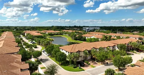 3962 Devenshire Court Coconut Creek FL 33073