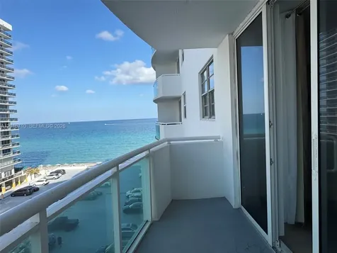 3001 S Ocean Drive Hollywood FL 33019
