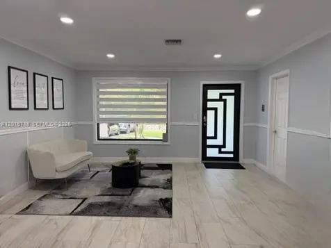 2640 N 62nd Avenue Hollywood FL 33024