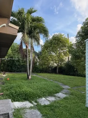 2640 N 62nd Avenue Hollywood FL 33024