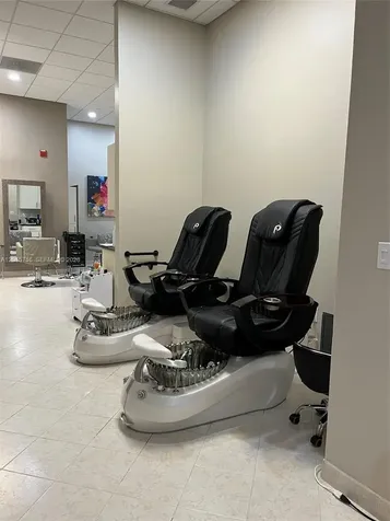 16101 Emerald Estates Drive Weston FL 33331