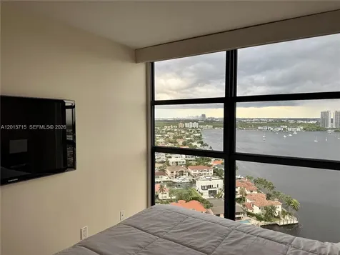 1000 Island Boulevard Aventura FL 33160