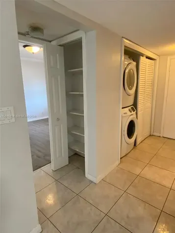 4291 NW 9th Avenue Deerfield Beach FL 33064