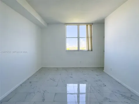 1350 NW 8th Court Miami FL 33136