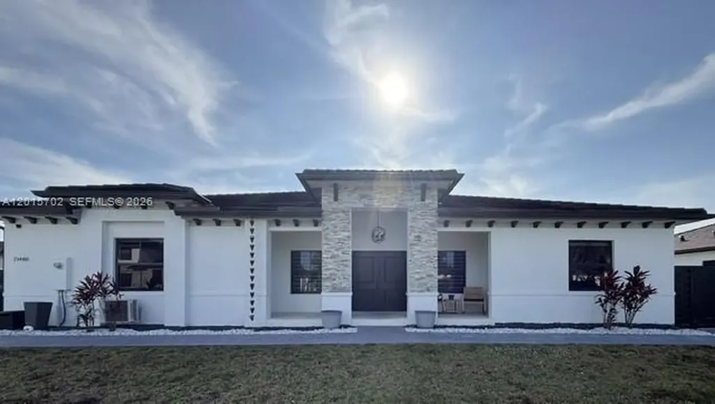 21480 SW 132nd Court Miami FL 33177
