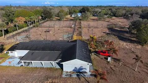 4291 SW 5th Place SW Vero Beach FL 32968