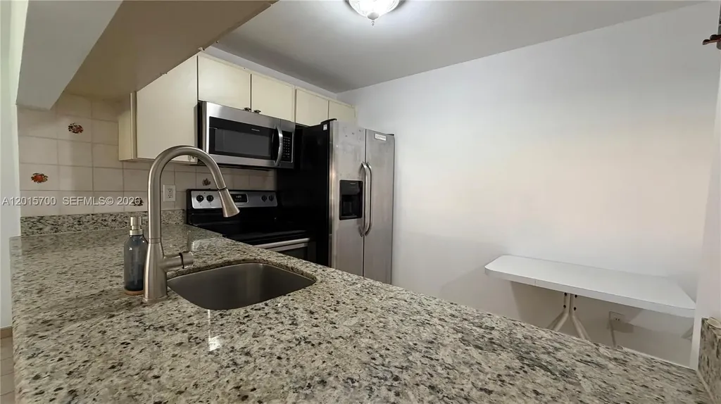 6385 W 27th Avenue Hialeah FL 33016