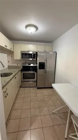 6385 W 27th Avenue Hialeah FL 33016