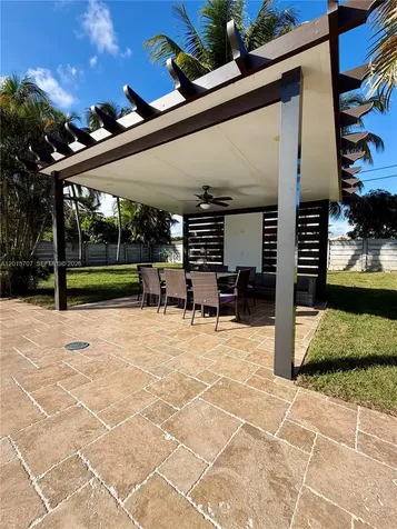 2639 Monroe Street Hollywood FL 33020