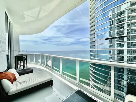 15811 Collins Avenue Sunny Isles Beach FL 33160