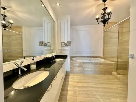 15811 Collins Avenue Sunny Isles Beach FL 33160