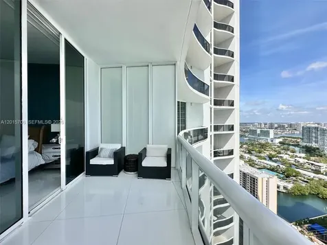 15811 Collins Avenue Sunny Isles Beach FL 33160