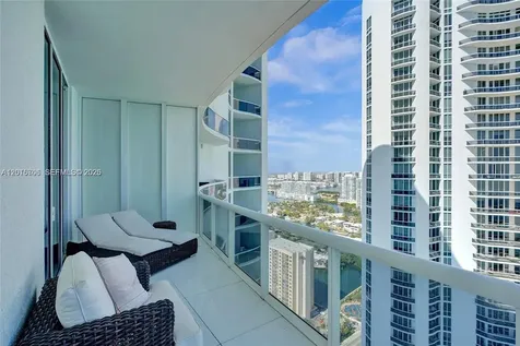 15811 Collins Avenue Sunny Isles Beach FL 33160