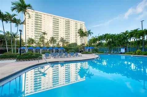 19370 Collins Avenue Sunny Isles Beach FL 33160