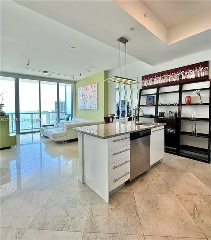 888 SE Biscayne Boulevard Miami FL 33132