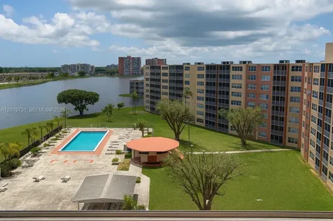 1750 NE 191st Street Miami FL 33179