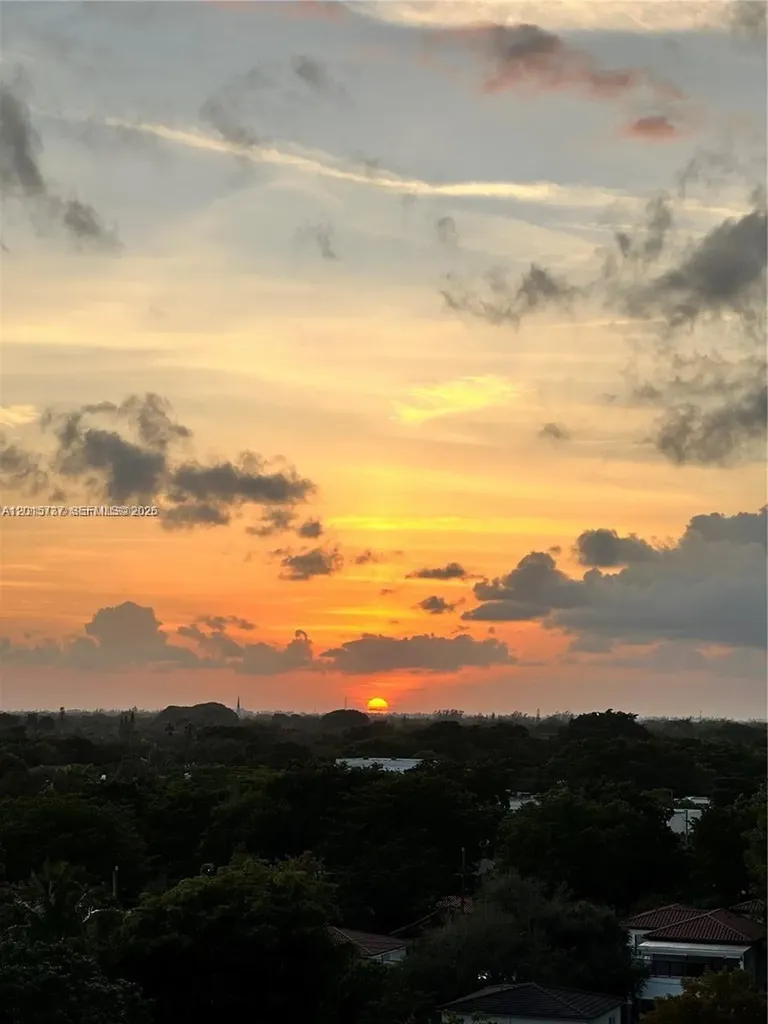 2650 SW 37th Avenue Miami FL 33133