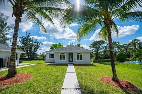 11066 N 46th Place N West Palm Beach FL 33411