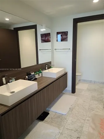 1000 Brickell Plaza Miami FL 33131