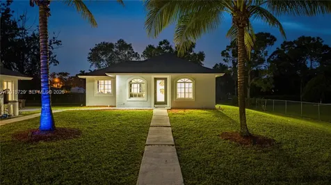 11066 N 46th Place N West Palm Beach FL 33411