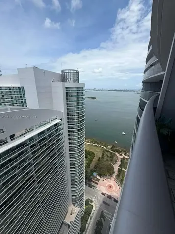 488 NE 18th Street Miami FL 33132